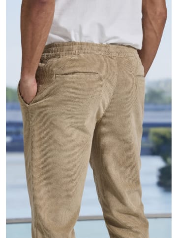 John Devin Jogger Pants in camel