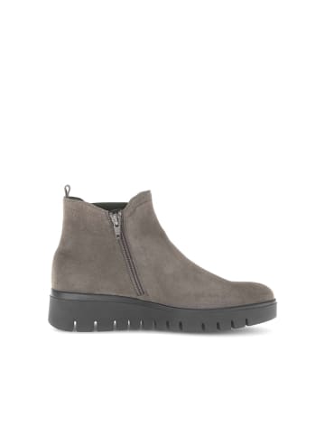 Gabor Chelsea Boots in braun