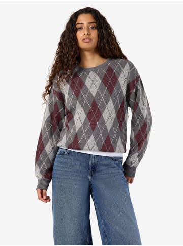 Noisy may Strickpullover in Thunderstorm1