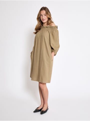Peppercorn Kleid in Tannin Sand