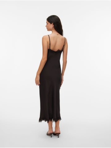 Vero Moda Kleid in Chocolate Torte 1