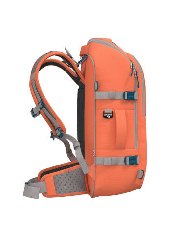 Cabinzero Adventure Cabin Bag ADV Pro 42L Rucksack 55 cm Laptopfach in moroccan sands