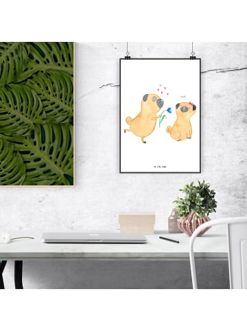 Mr. & Mrs. Panda Bild Mops Verliebt ohne Spruch in Weiß