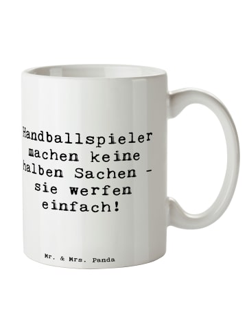 Mr. & Mrs. Panda Keramtiktasse Spruch Handball Wurf mit Spruch in Weiß