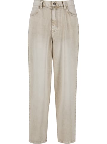Urban Classics Straight Fit in white dirty washed