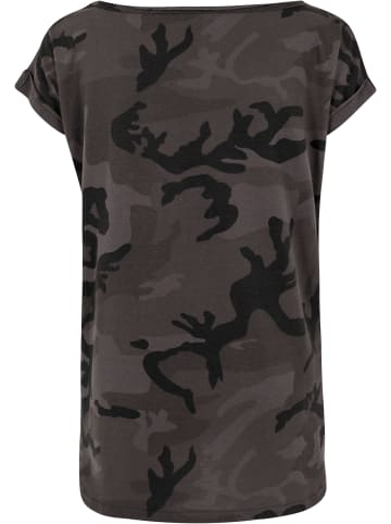 Urban Classics T-Shirts in dark camo