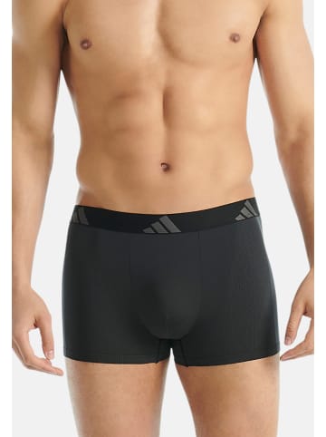 Adidas Sportswear Retro Short / Pant Active Micro Stretch Seamless in Schwarz / grau