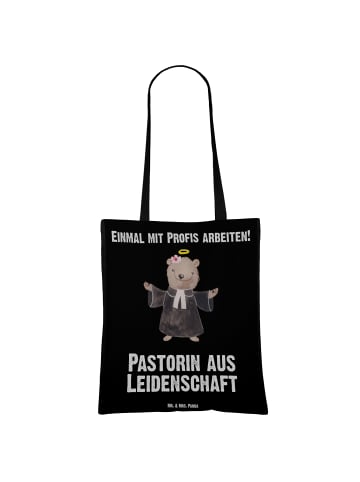 Mr. & Mrs. Panda Schultertasche Pastorin Leidenschaft mit Spruch in Schwarz