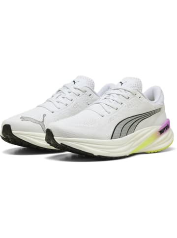 Puma Laufschuh "Magnify Nitro 2 Wns" in Weiß