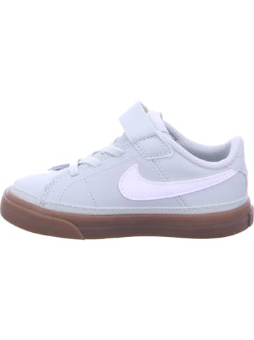 Nike Sportschuh in grün