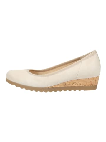 Gabor Pumps in Cream
