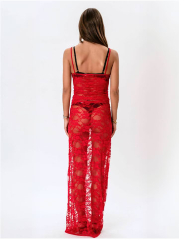 ITS MAY Top Florence in Red