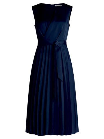 BETTY & CO Chiffonkleid mit Plissee in Navy Blue