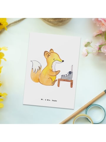 Mr. & Mrs. Panda Postkarte Schriftsteller Herz ohne Spruch in Weiß