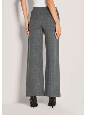MADELEINE Weite Jerseyhose mit Biesen in steingrau