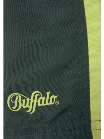 Buffalo Badeshorts in oliv-lime