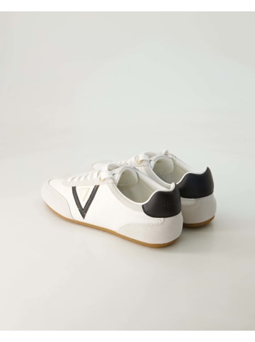 Guess Sneaker low in Weiß