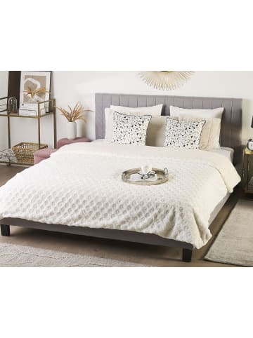 Beliani Tagesdecke KANDILLI in Weiß - (W) 200 x (H) 2 x (L) 220 cm