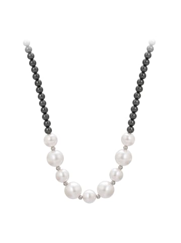 faina Women Beaded Necklace in Silver White Black