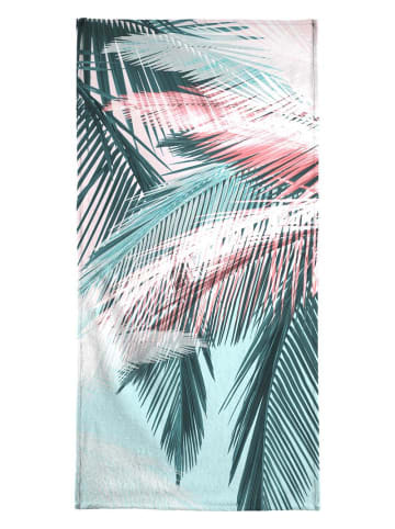 Juniqe Strandtuch "Tropical 01" in Bunt