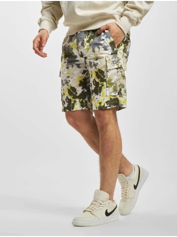 Calvin Klein Calvin Klein Cargo Shorts in camouflage