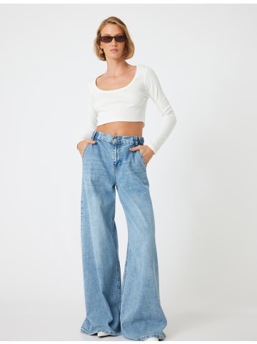 KOTON T-shirt in Weiß