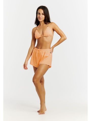 Protest " PRTMaritza in Shocking Orange