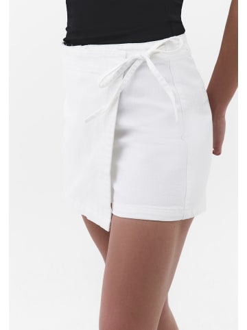OXXO Shorts WHITE DENIM