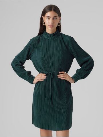 Vero Moda Plissiertes Kleid in Pine Grove