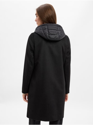 comma Mantel in schwarz - 0001