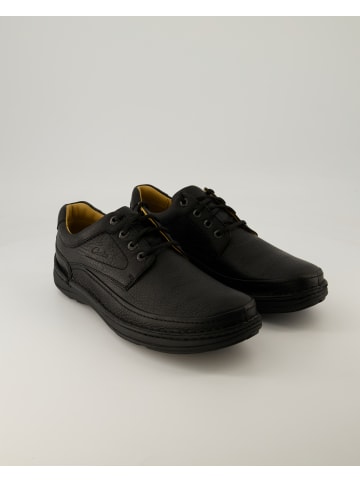 Clarks Anzug- & Businessschuhe in Schwarz