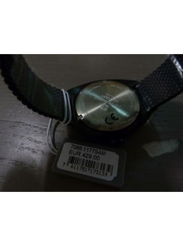 Swiss Alpine Military by Grovana Analoguhr für Herren in Schwarz