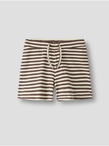 name it Shorts in Shopping Bag