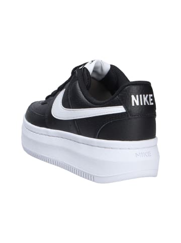 Nike Sneaker in schwarz