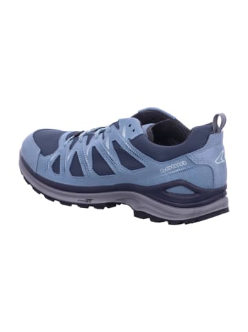 LOWA Wanderschuh in blau