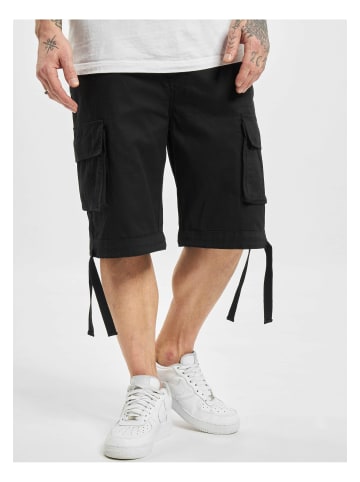 DEF Cargo Shorts in black