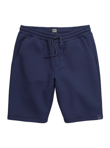 STHUGE Bermuda in marine