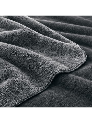 Traumschlaf Kuscheldecke Wende Kuscheldecke Chenille Sherpa in anthrazit