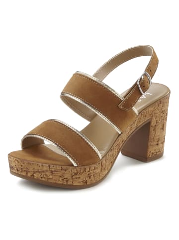 LASCANA Plateausandaletten in camel/goldfarben