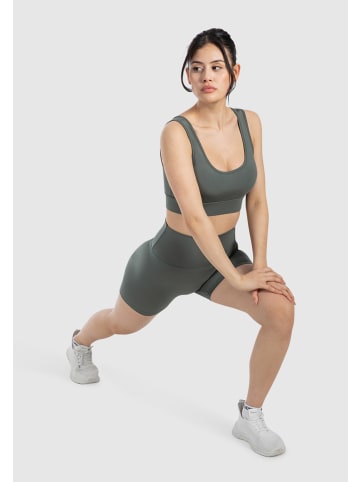 SMILODOX Shorts Leola in Grün