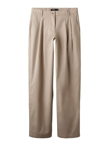 name it Hose in Savannah Tan