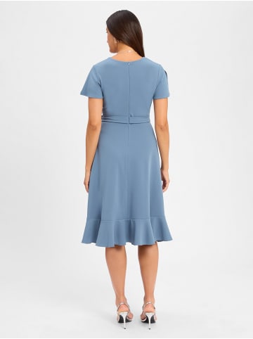 Paradi Kleid in hellblau - 0003