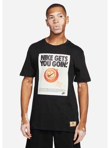 Nike T-Shirts in black