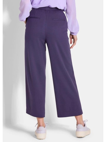 GOLDNER Kurzgröße:  Culotte Verkürzte Jersey-Hose VERA mit Biesen in lila