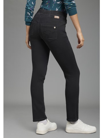 Kangaroos Jogg Pants in schwarz