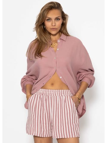 SASSYCLASSY Gestreifte Musselin Shorts in Altrosa