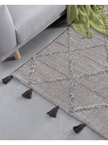 Beliani Kurzflor TUZLA in Braun - (W) 140 x (H) 3 x (L) 200 cm