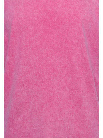 PLUMDALE Men T-Shirt in FUCHSIA