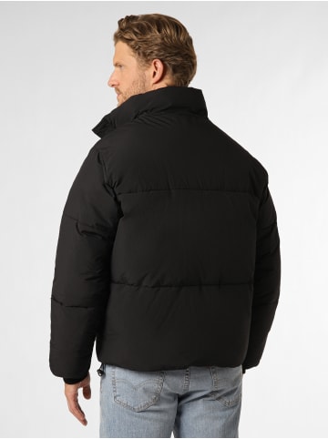 Aygill's Steppjacke in schwarz