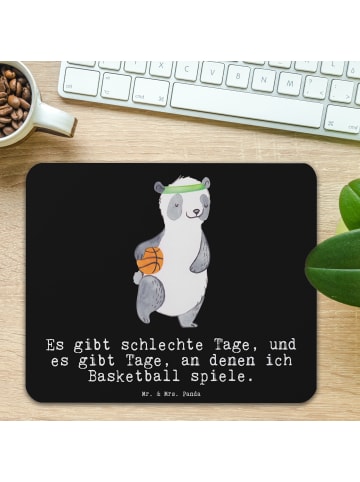 Mr. & Mrs. Panda Mauspad Panda Basketball mit Spruch in Schwarz